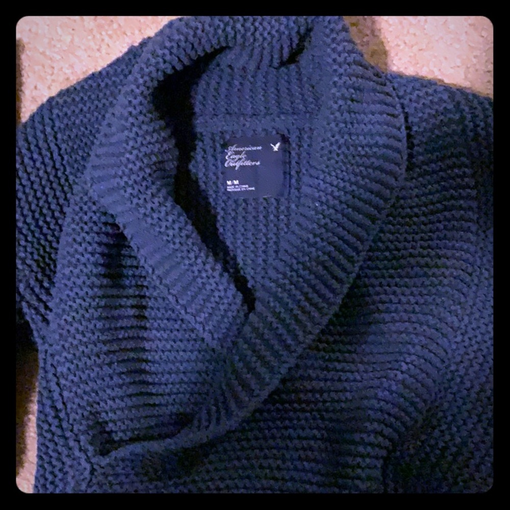 American eagle navy knit sweater